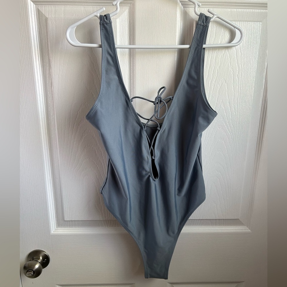 One piece swimsuit